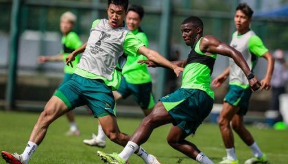 开云在线-国安外援砸手里，解约金一分不让 申花新星离队练级 重庆开启引援