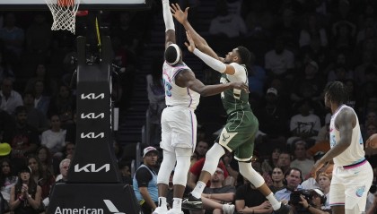 开云-队记：热火直到昨晚深夜才得知 雄鹿可能不会在今天交易字母