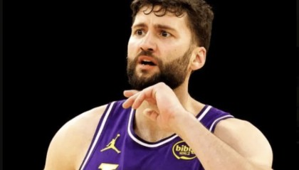 开云娱乐-明日对阵掘金，湖人仅克勒贝尔在伤病报告中&amp;amp;出战成疑